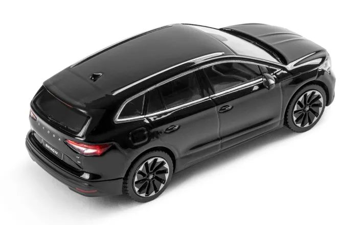 Škoda ENYAQ iV Modellfahrzeug 1:43, magic schwarz
