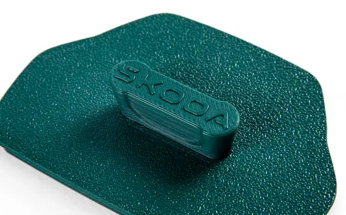 Škoda Ausstecher in Form eines Superb