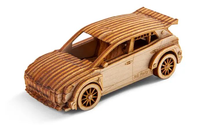 Škoda Fabia RS Rally2 aus Holz